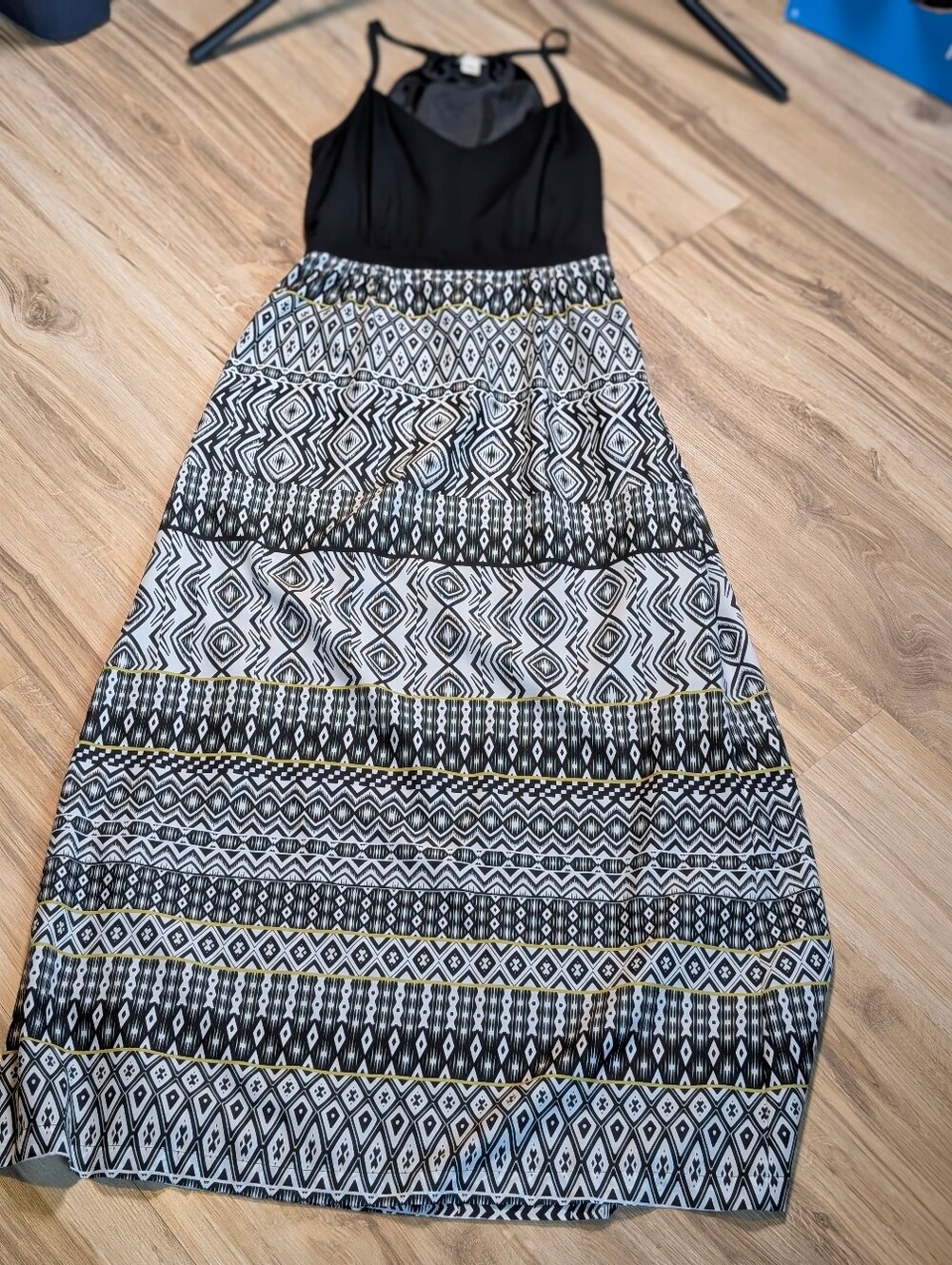 J CREW Black Top With Printed Skirt Maxi Dress Women's Size 4 C3861
